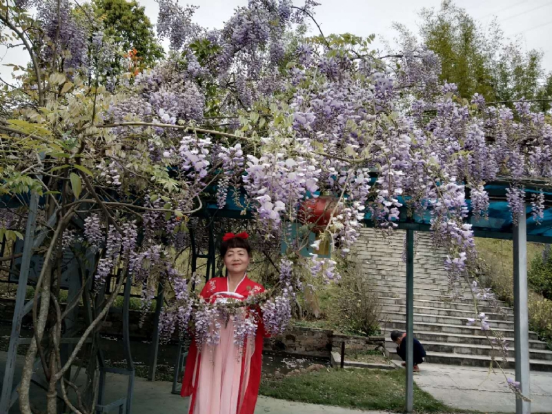 莉莉的第一张照片--建宁相亲网