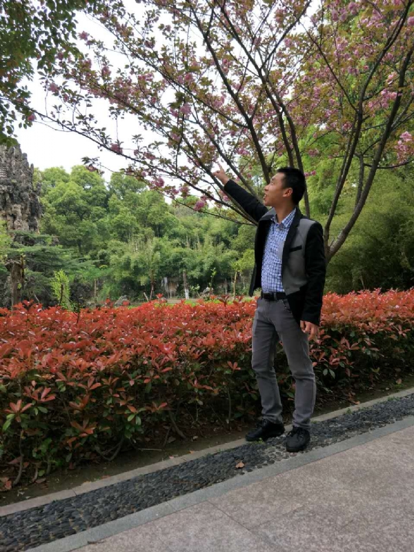 坦诚的第一张照片--建宁相亲网