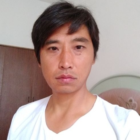莞尔一笑的第一张照片--建宁相亲网