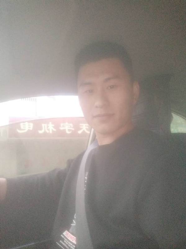 老鼠爱上猫的第一张照片--建宁相亲网