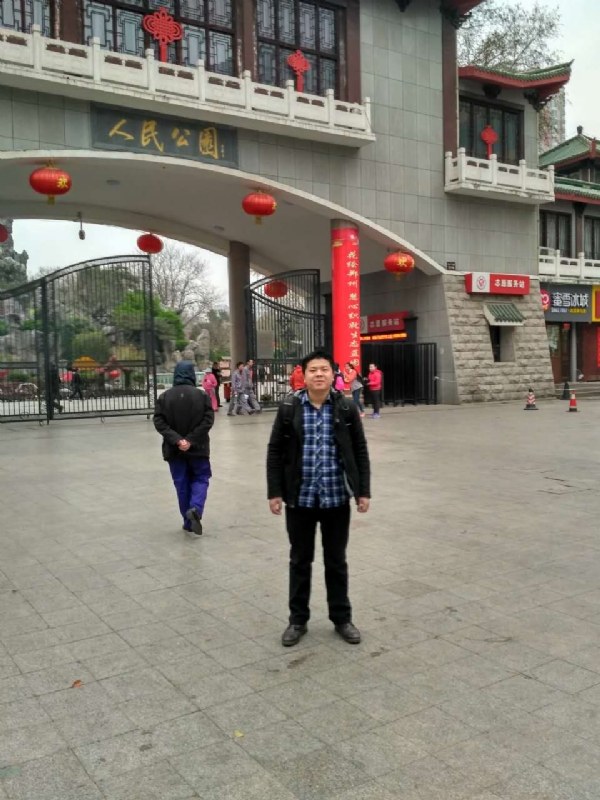 在奋斗的第一张照片--建宁相亲网