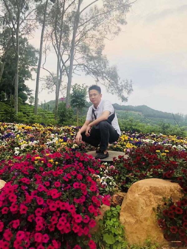 小郑的第一张照片--建宁相亲网