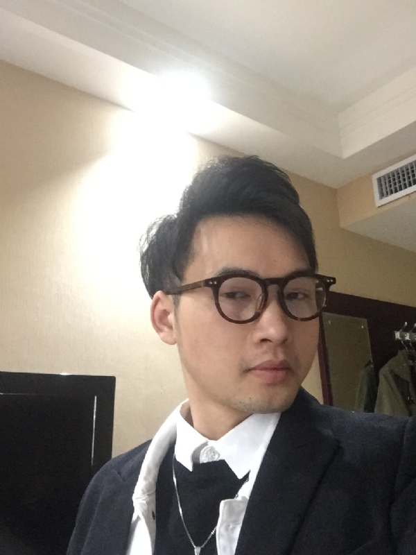 曾亮的第二张照片--建宁相亲网
