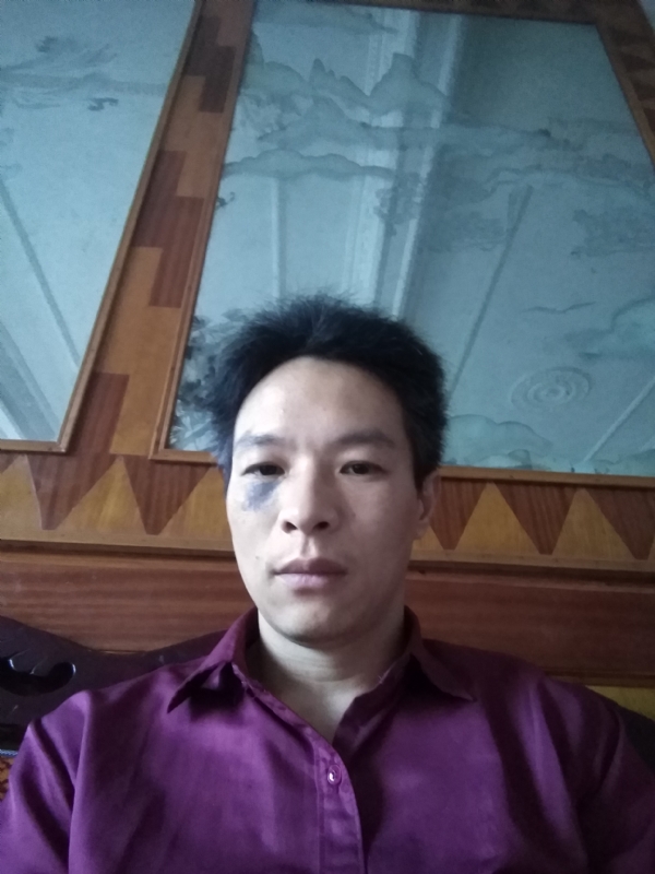 风中落叶的第一张照片--建宁相亲网