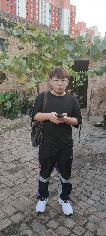 辛禹的第二张照片--建宁相亲网