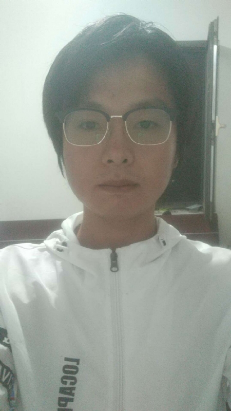 轻吻的第一张照片--建宁相亲网