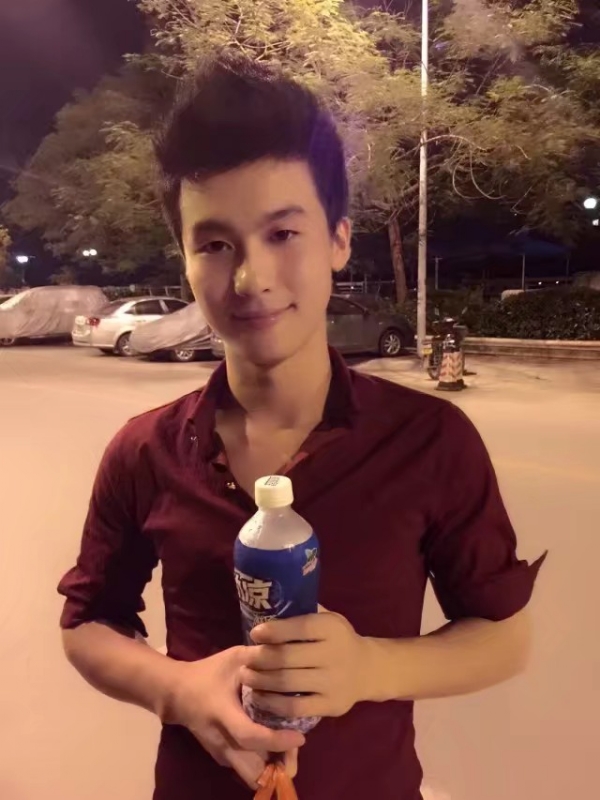 皮特王的第三张照片--建宁相亲网