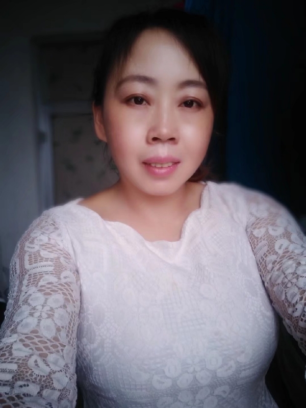 笑看人生的第一张照片--建宁相亲网