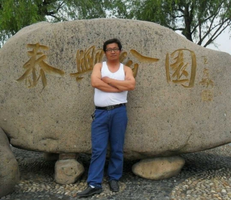黑哥的第一张照片--建宁相亲网