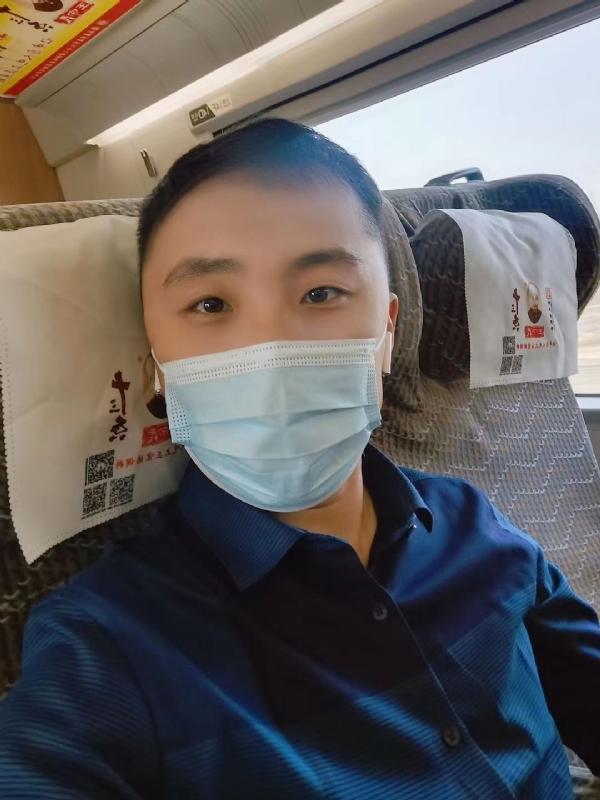 孤独的小屁猪的第二张照片--建宁相亲网
