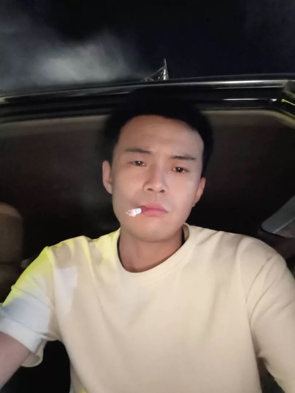 爱睡觉的土拨鼠的第一张照片--建宁相亲网