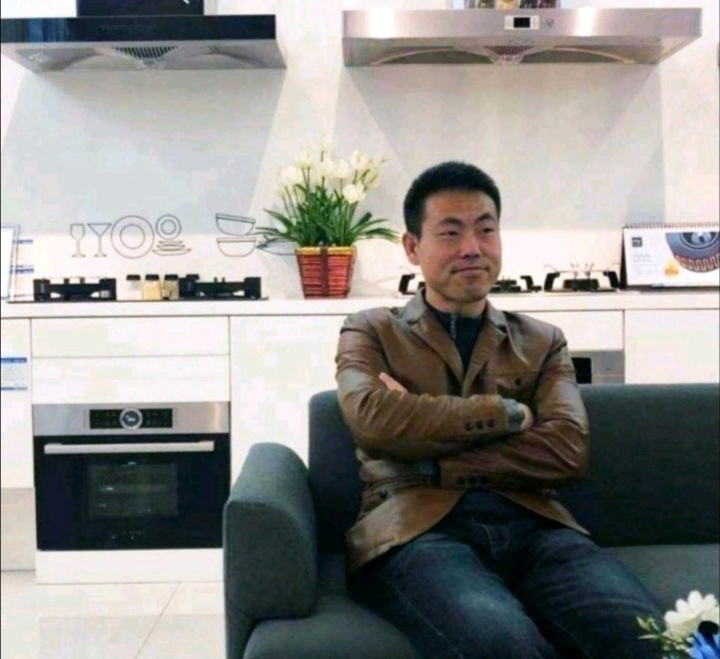 奋斗的执着的第一张照片--建宁相亲网