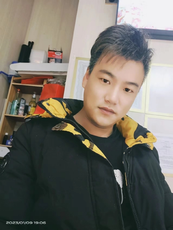 孤酒枕愁眼眠的第一张照片--建宁相亲网
