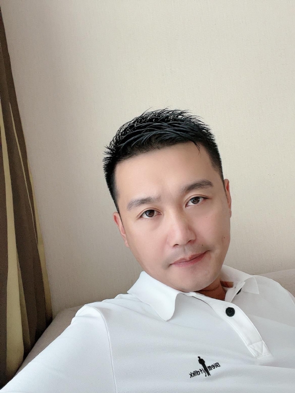 笑望人非的第一张照片--建宁相亲网
