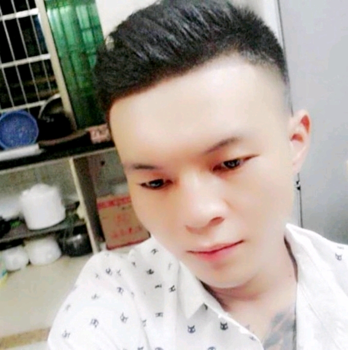 子龙的第一张照片--建宁相亲网