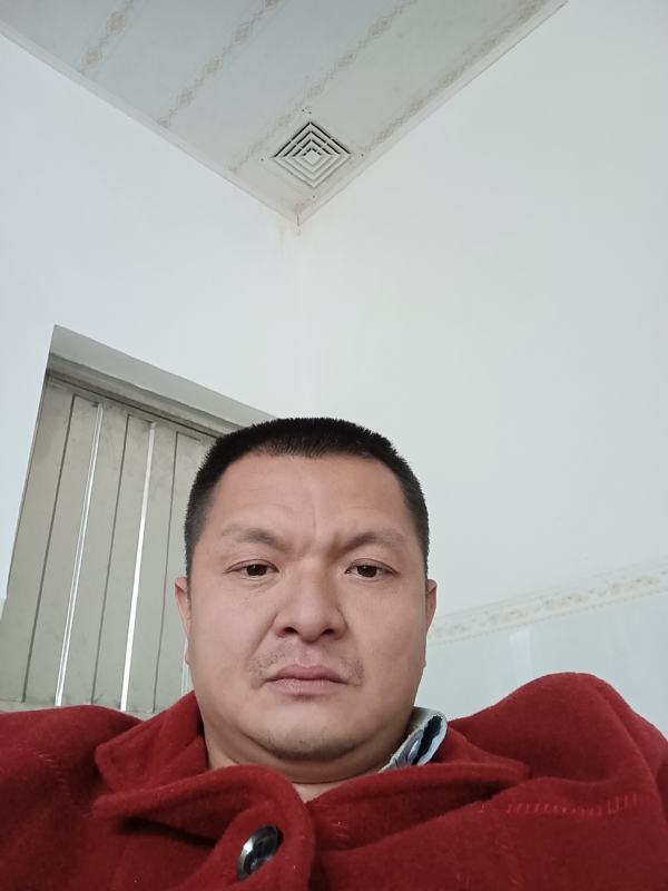 兰成龙的第一张照片--建宁相亲网