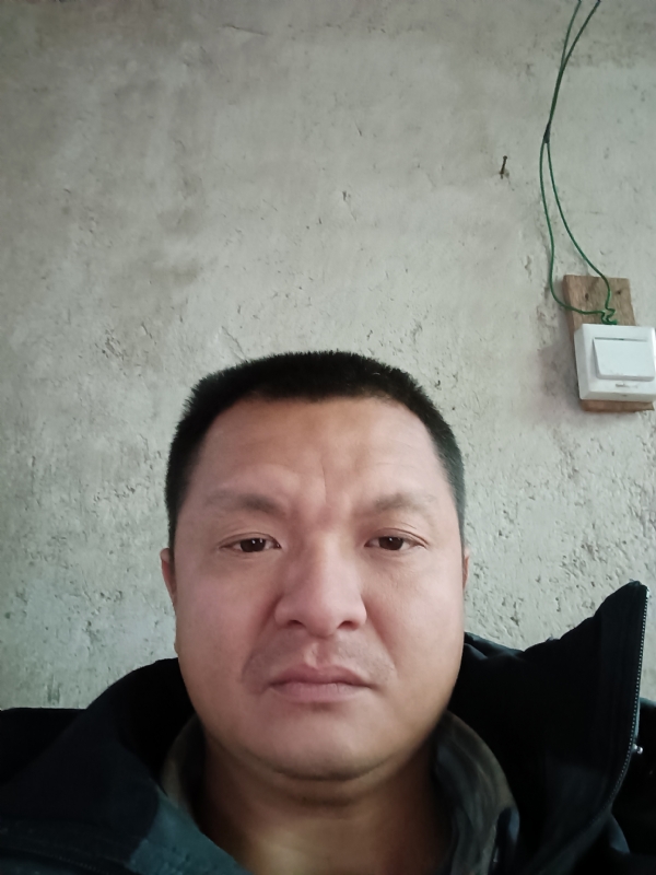 兰成龙的第三张照片--建宁相亲网