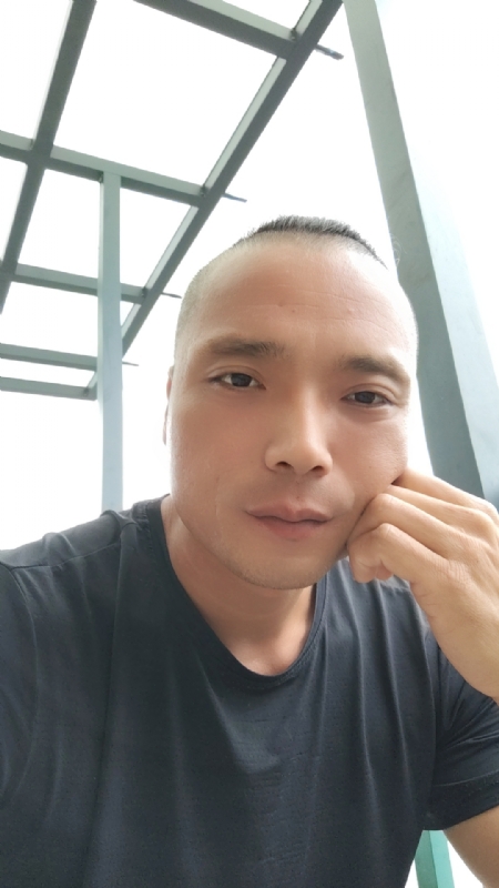 伯爵的第三张照片--建宁相亲网