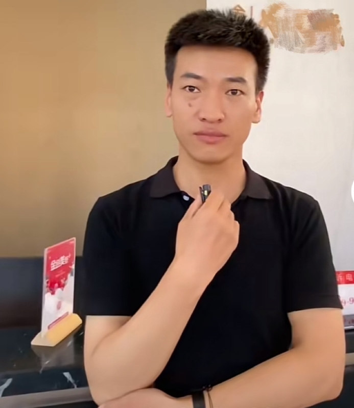一杯梁白开的第一张照片--建宁相亲网