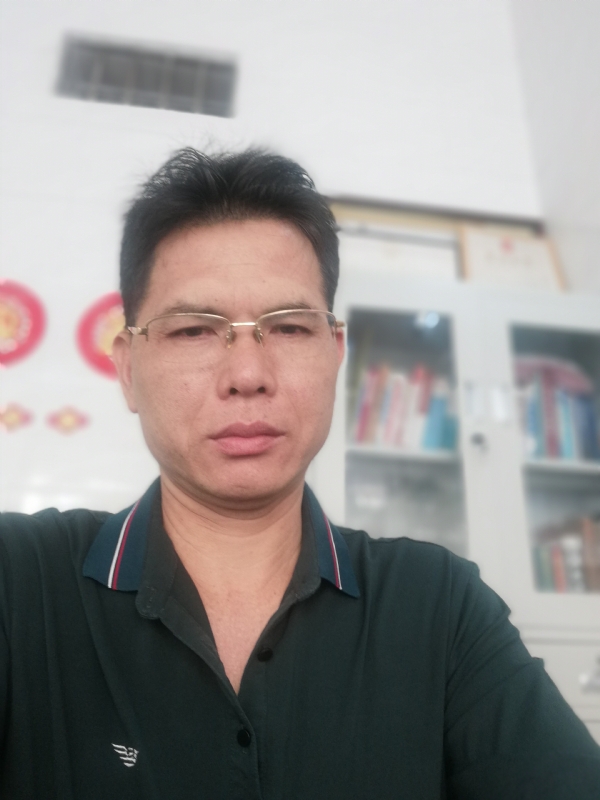 后视镜的第一张照片--建宁相亲网