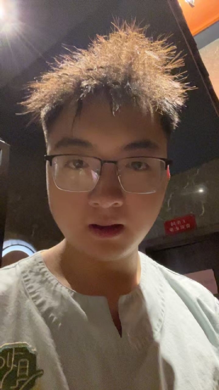 成熟稳重的男士的第一张照片--建宁相亲网
