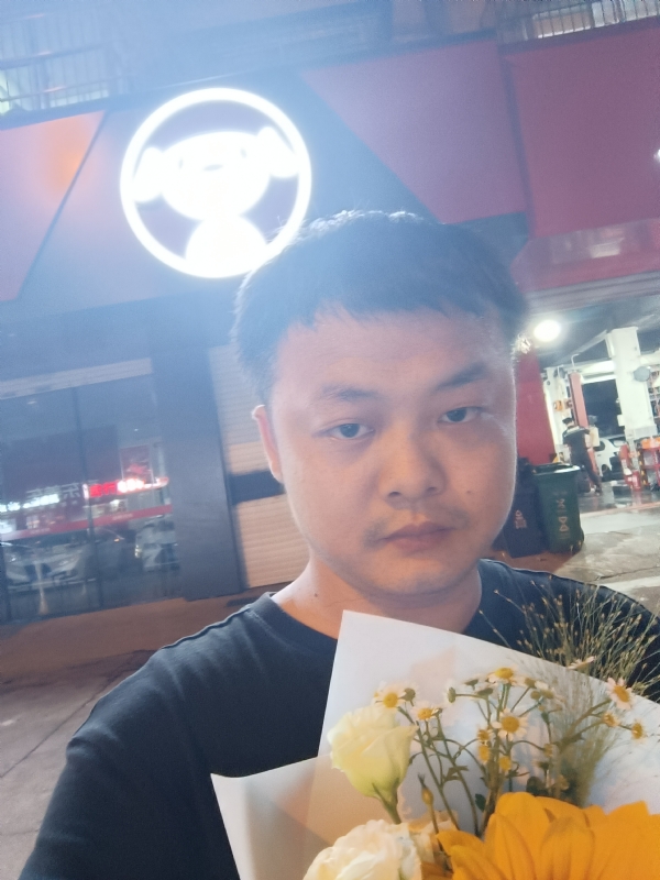 小陈的第一张照片--建宁相亲网
