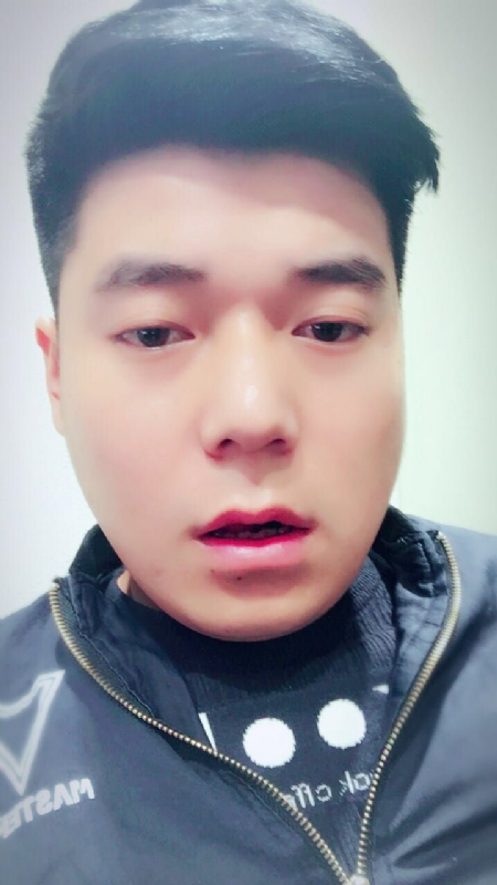 风向决定发型的第一张照片--建宁相亲网