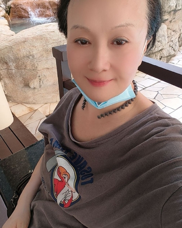 hong的第二张照片--建宁相亲网
