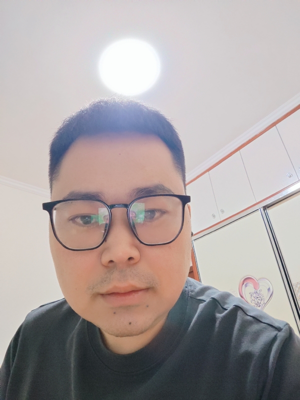 路飞的第一张照片--建宁相亲网