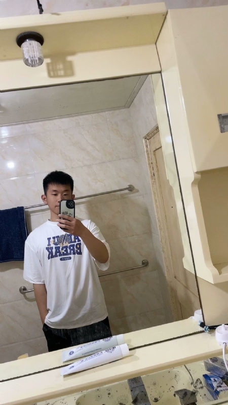 哈哈的第一张照片--建宁相亲网