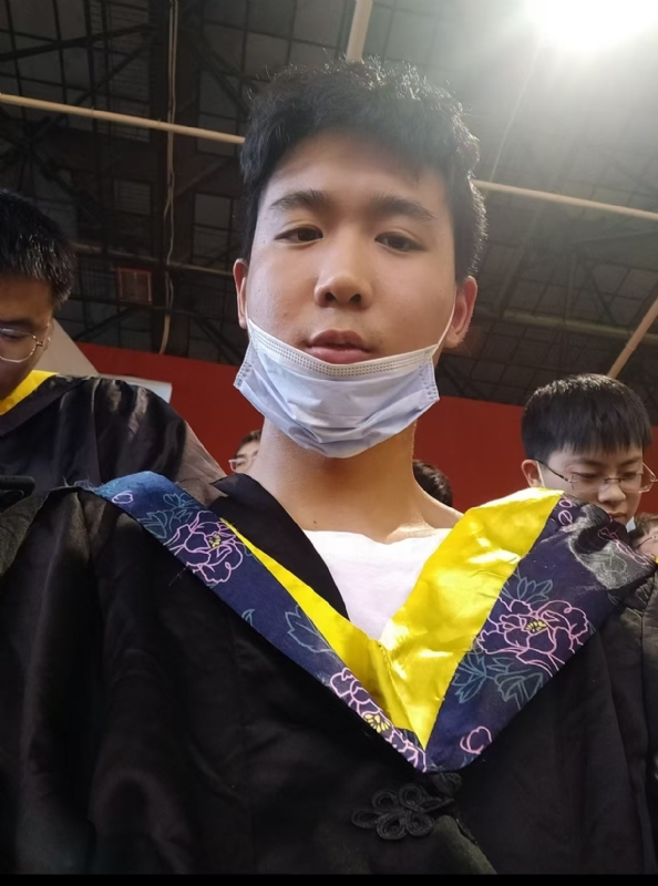 落落大方的第一张照片--建宁相亲网
